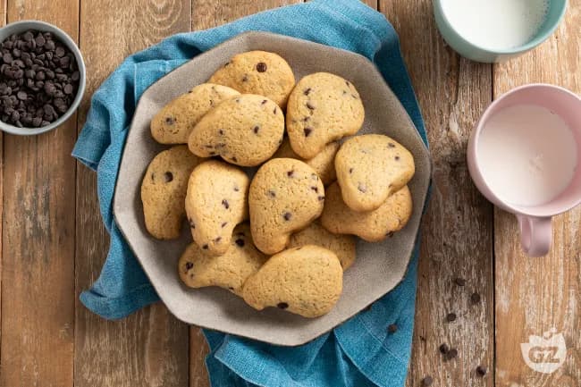 Biscotti con Gocce di Cioccolato
