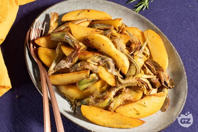 Carciofi e patate in padella