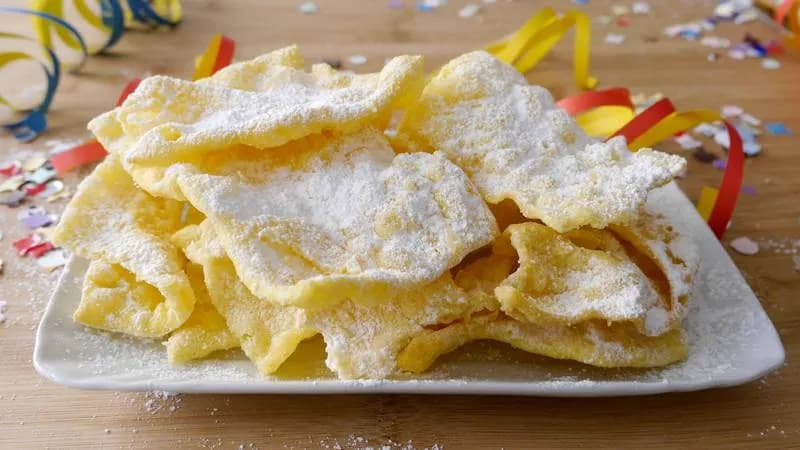 Chiacchiere fritte di carnevale