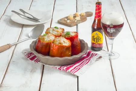 Peperoni ripieni al forno