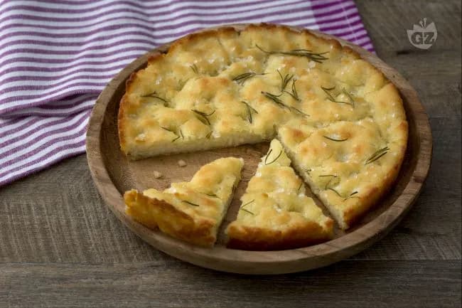 Focaccia senza glutine con patate