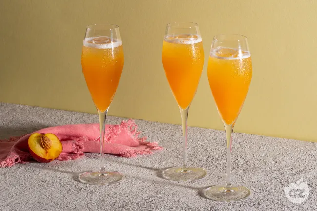 Bellini cocktail
