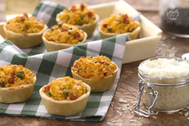 Budini di riso salati con pasta