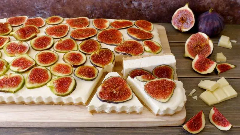 Cheesecake ai fichi senza forno