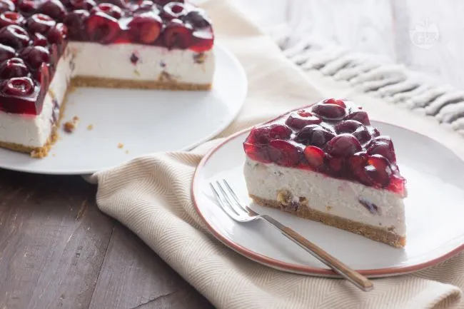 Cheesecake alle ciliegie senza forno