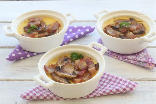 Crema salata con funghi e pancetta