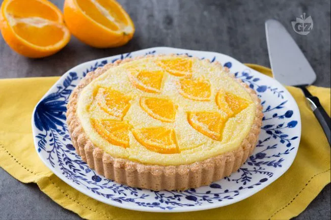 Crostata con crema all'arancia