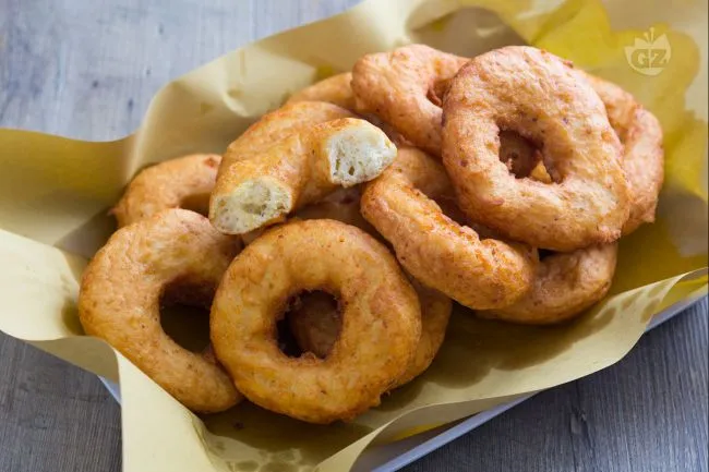 Cuddrurieddri calabresi con patate