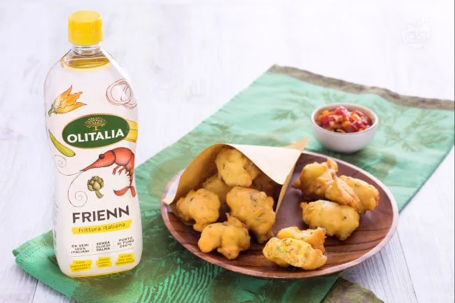 Frittelle di mais con chutney di pomodori