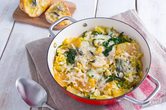 Gratin di verza e patate rustico