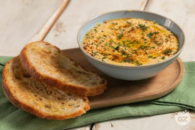 Hummus senza tahina cremoso