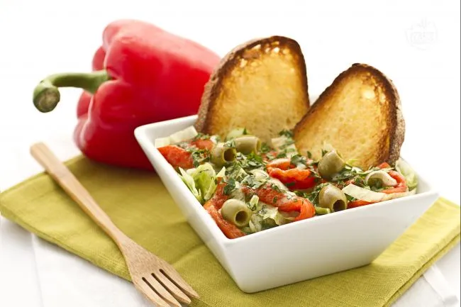 Insalata di sedano e peperoni