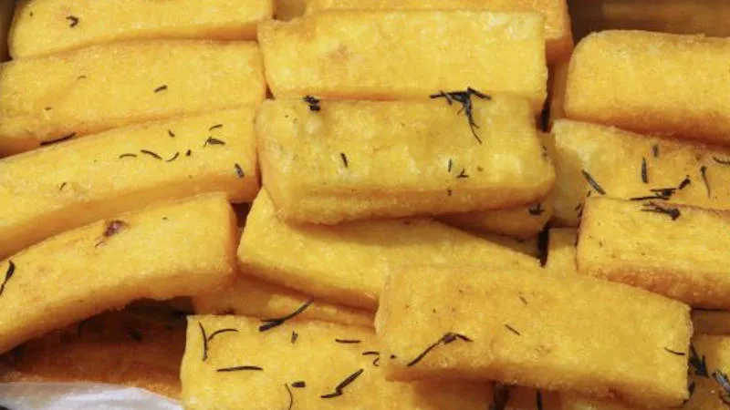 Paniccia fritta di farina di ceci