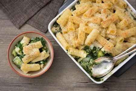 Pasta gratinata con spinaci e gorgonzola