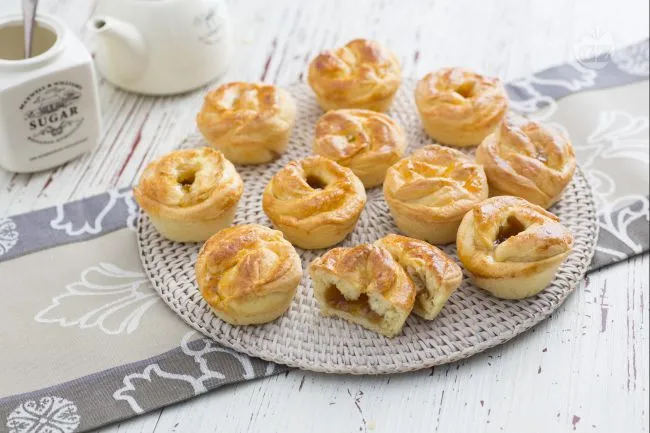 Roselline di pan brioche ripiene