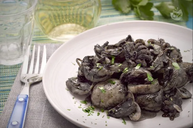 Seppie in nero alla veneziana