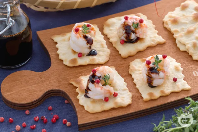 Sfoglie con scampi saltati al balsamico