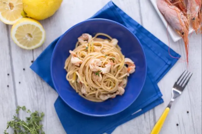 Spaghetto rigato al limone e gamberi