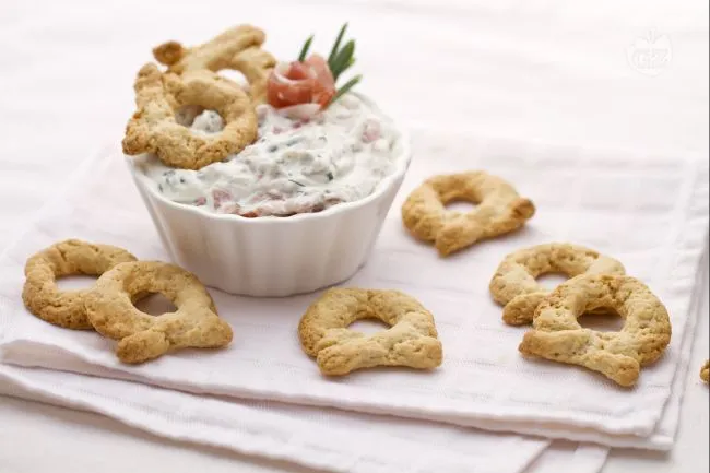Torcelli con ricotta e capocollo