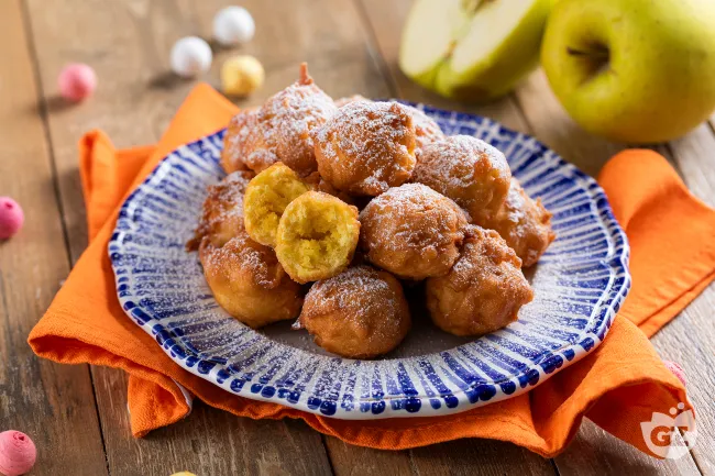 Tortelli alle mele fritti